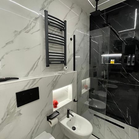 Luxury 6 Al Duomo Di Parma Διαμέρισμα Εξωτερικό φωτογραφία
